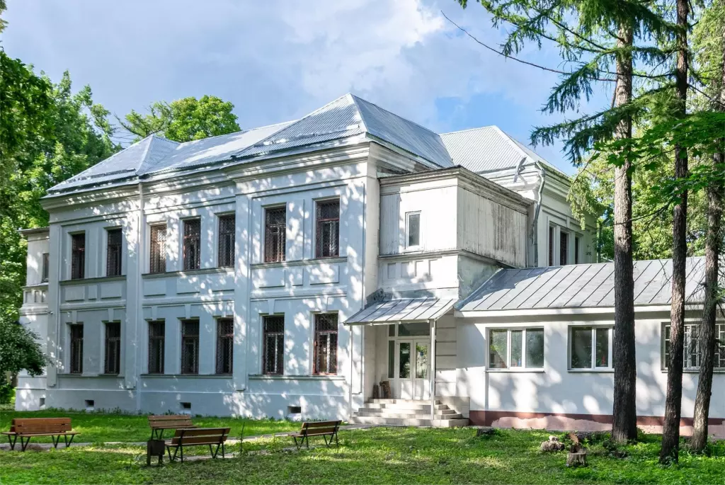 Ogloblin's House